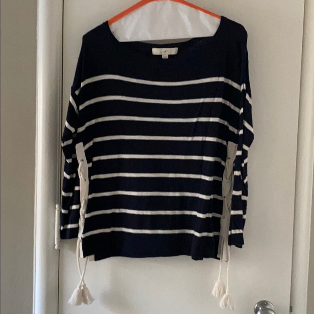 Ann Taylor Loft Longsleeve